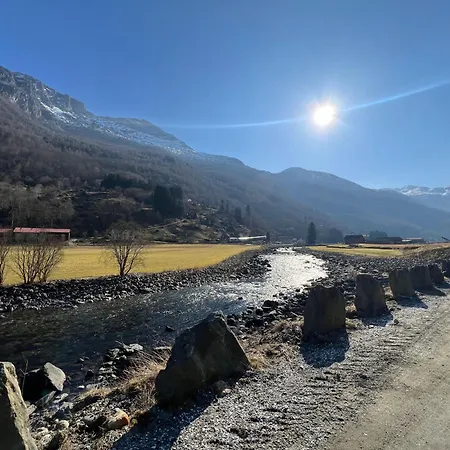 Flam Minisuite Alpesi faház *